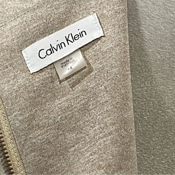 Calvin Klein Elegant tan Cream Sleeveless Dress size 14 - Picture 11 of 15